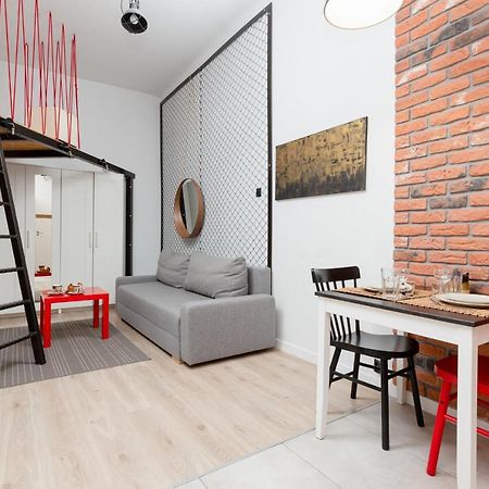 Downtown Studio Apartment Poznanska By Renters Varsavia Esterno foto
