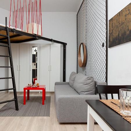 Downtown Studio Apartment Poznanska By Renters Varsavia Esterno foto