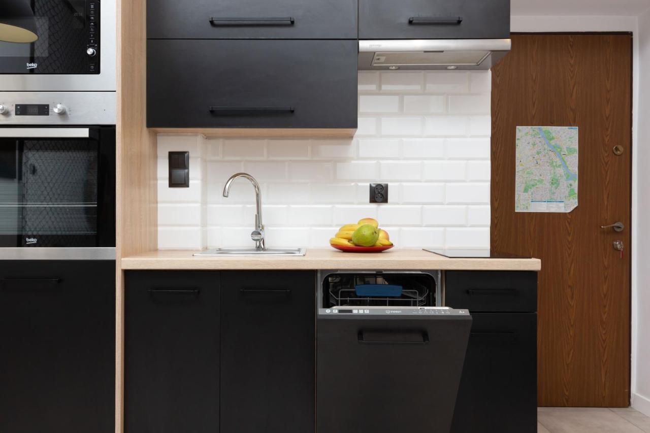 Downtown Studio Apartment Poznanska By Renters Varsavia Esterno foto